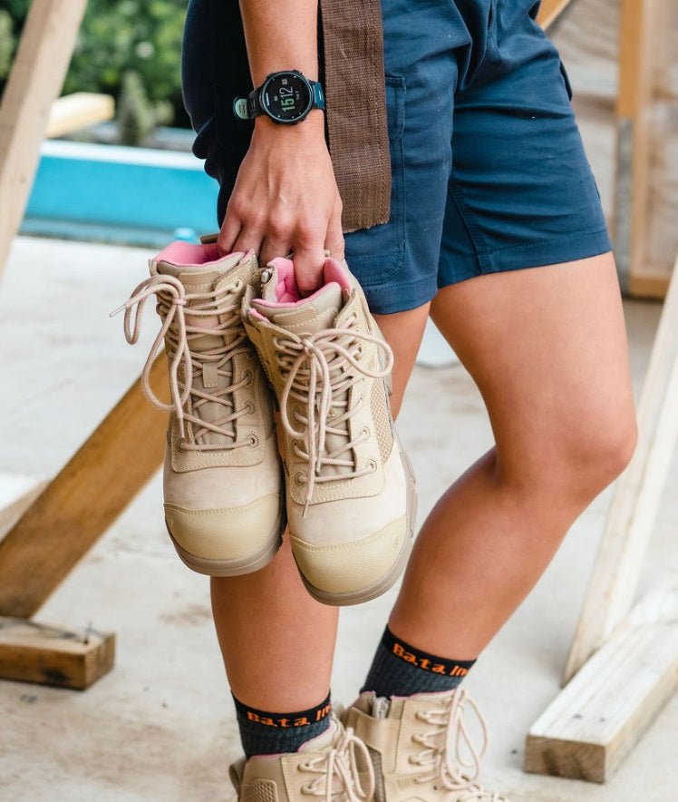 Bata Ladies Avenger Zip Sided Safety Boot - Sand